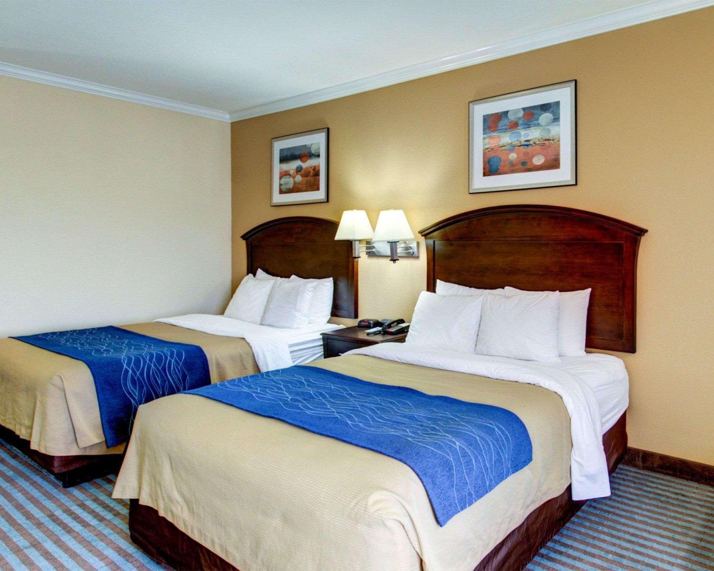 Comfort Inn Corsicana East Buitenkant foto